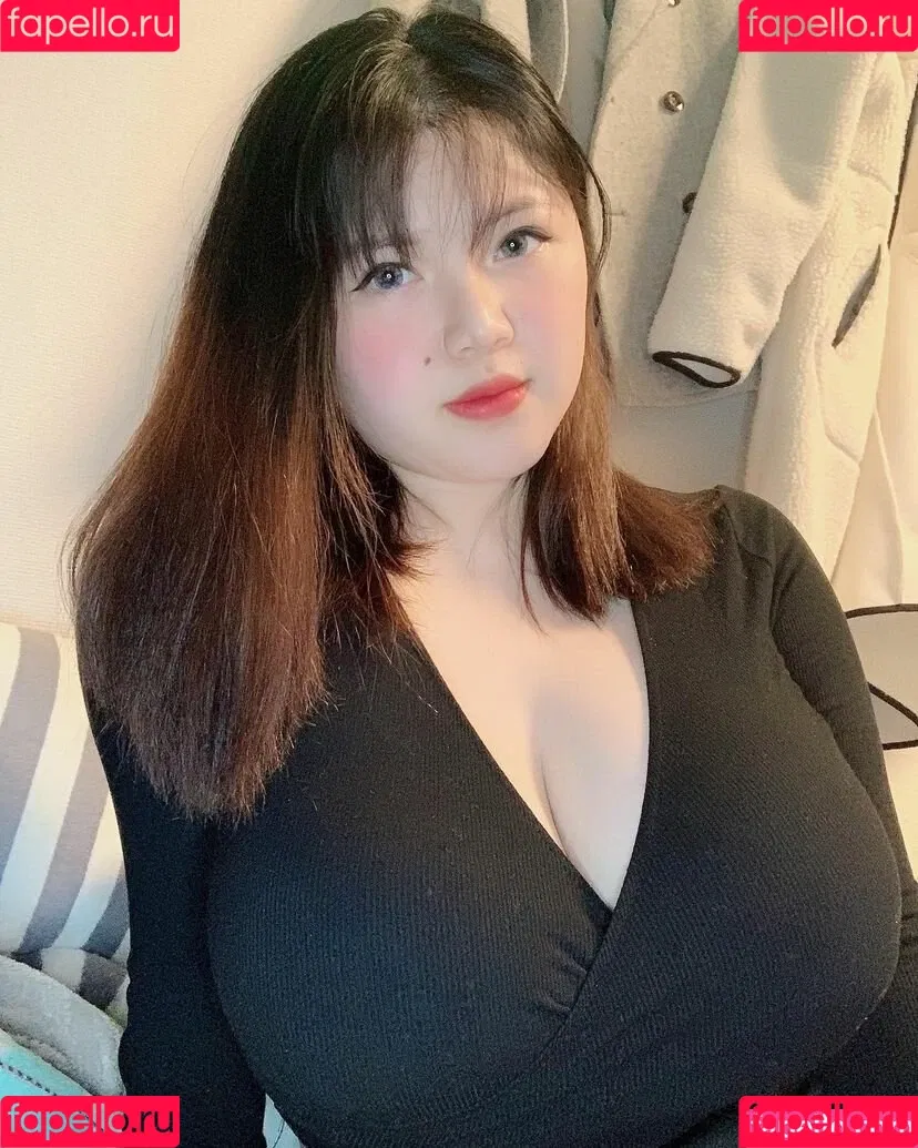Thu Trang Vo Onlyfans Photo Gallery 