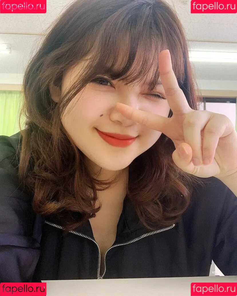 Thu Trang Vo Onlyfans Photo Gallery 
