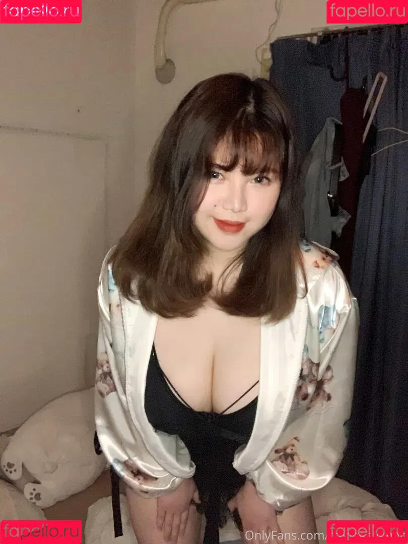 Thu Trang Vo Onlyfans Photo Gallery 