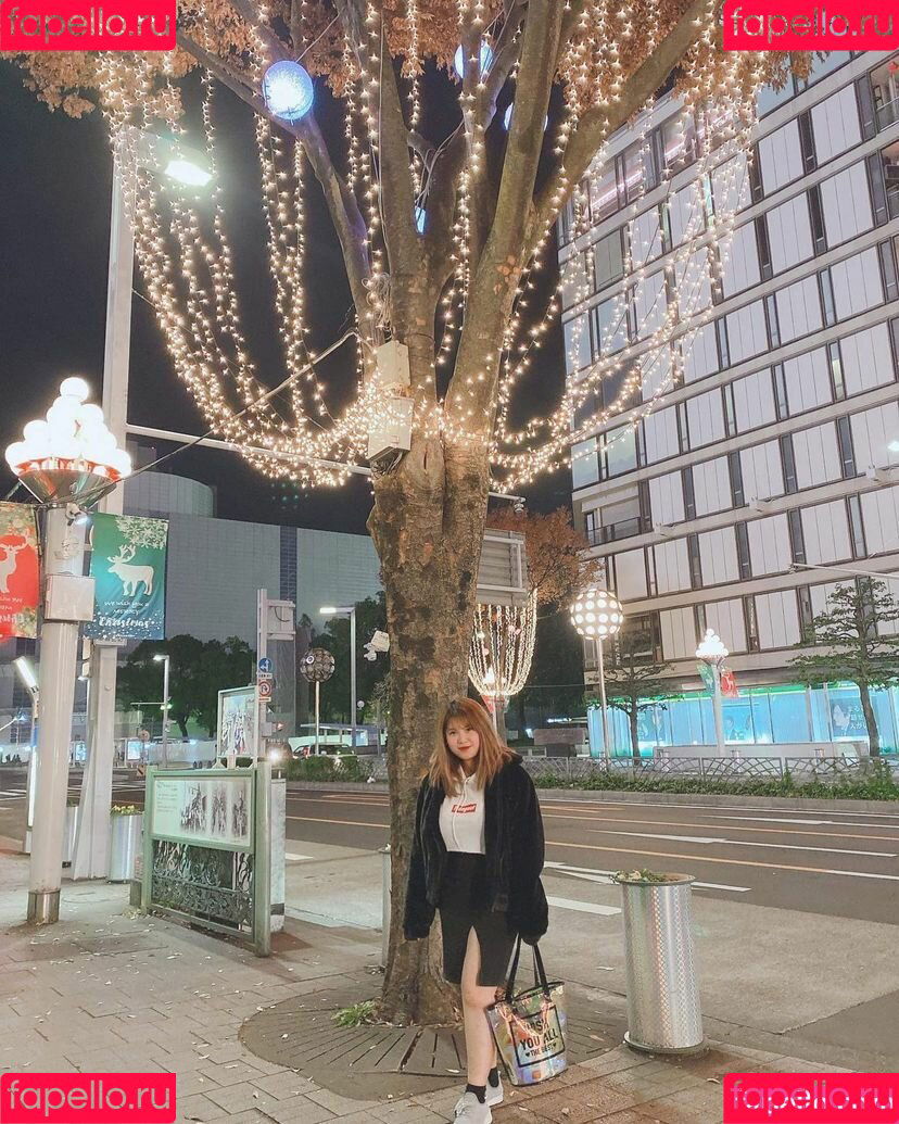 Thu Trang Vo Onlyfans Photo Gallery 