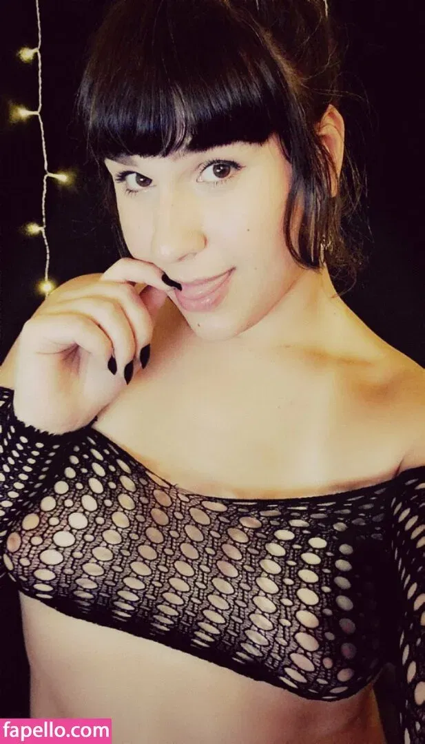 tsroxxxie Onlyfans Photo Gallery 