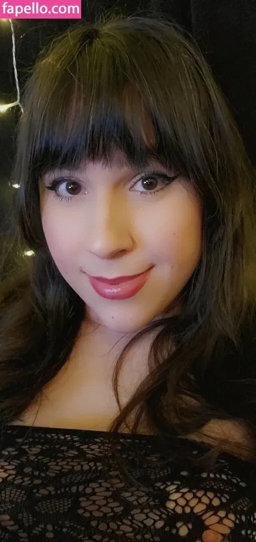 tsroxxxie Onlyfans Photo Gallery 