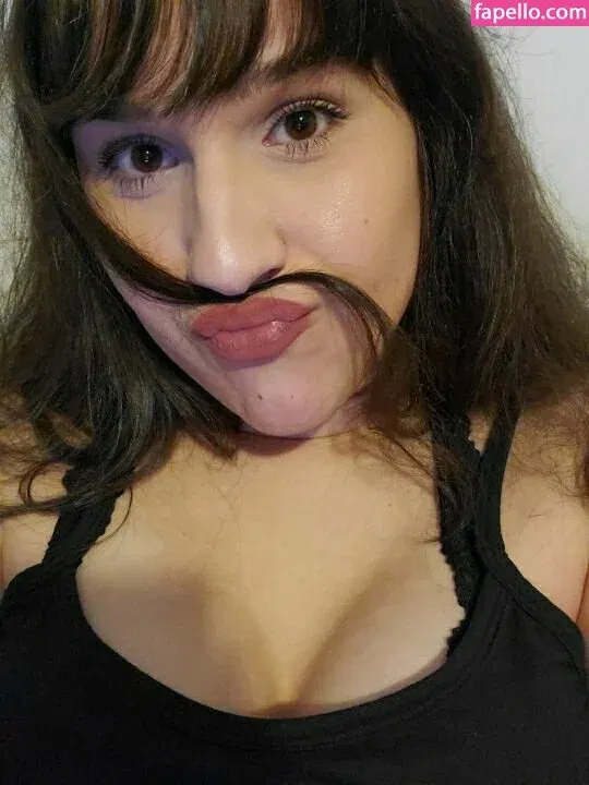 tsroxxxie Onlyfans Photo Gallery 