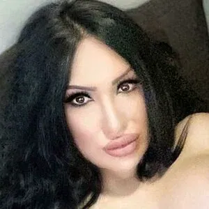 Adriana Kuduz Onlyfans Photo Gallery 