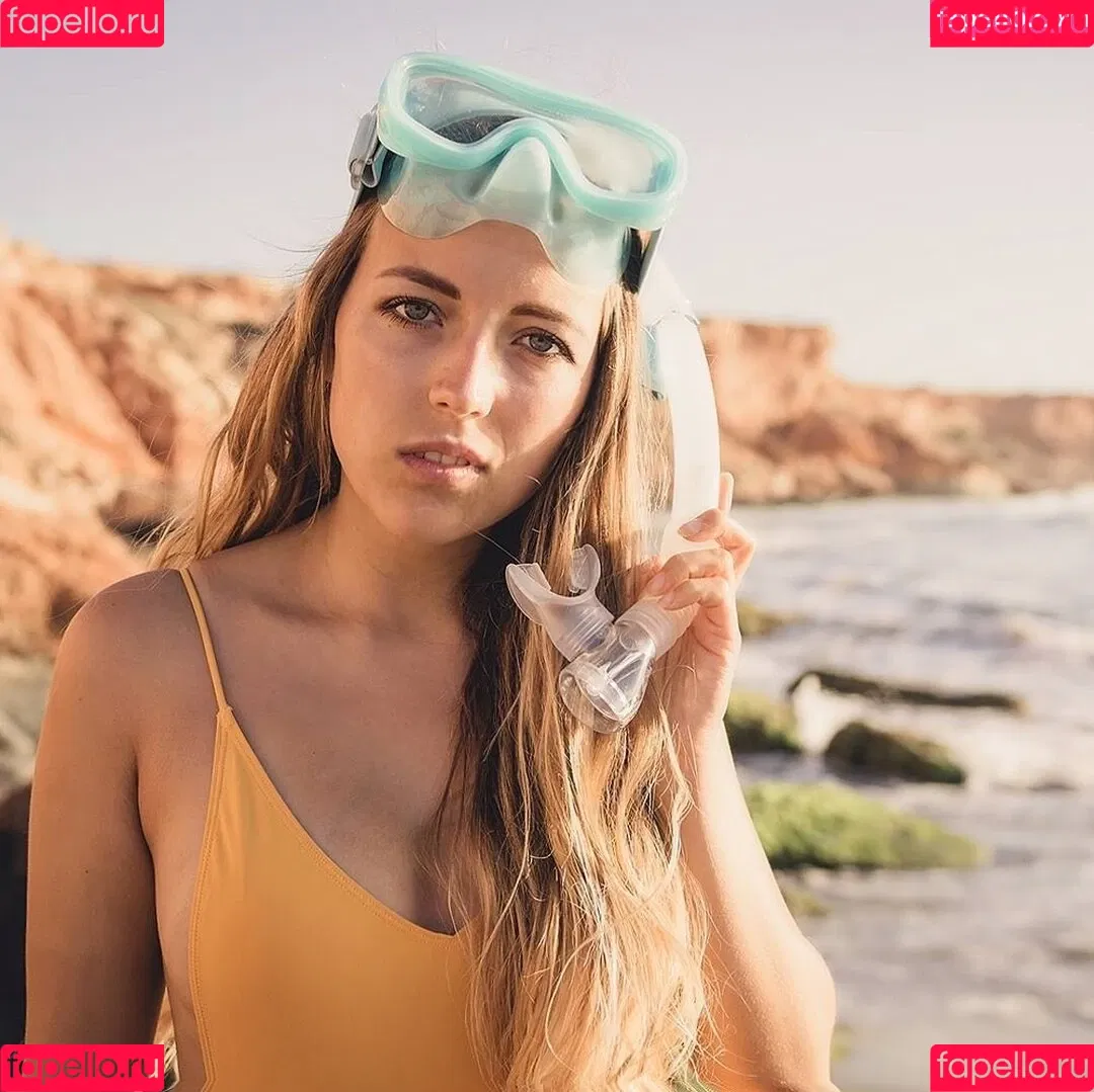 Alina Jäger Onlyfans Photo Gallery 
