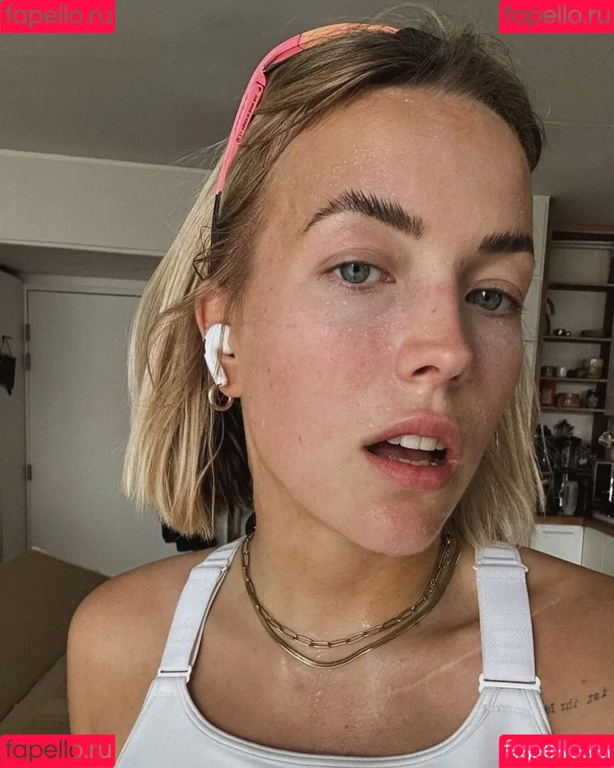 Alina Jäger Onlyfans Photo Gallery 