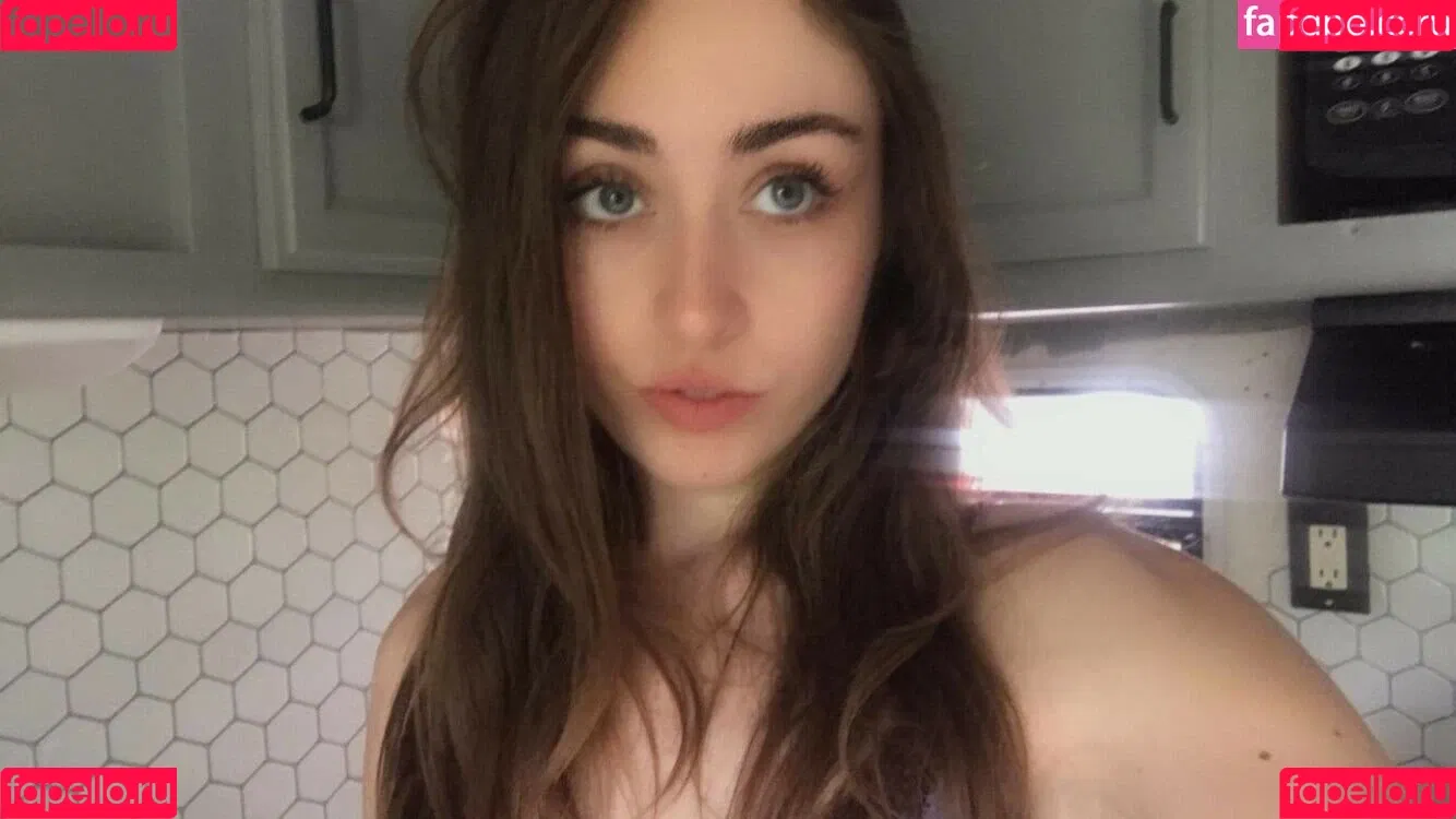 Happysadflower Onlyfans Photo Gallery 