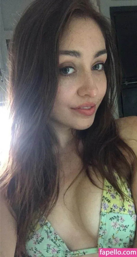 Happysadflower Onlyfans Photo Gallery 