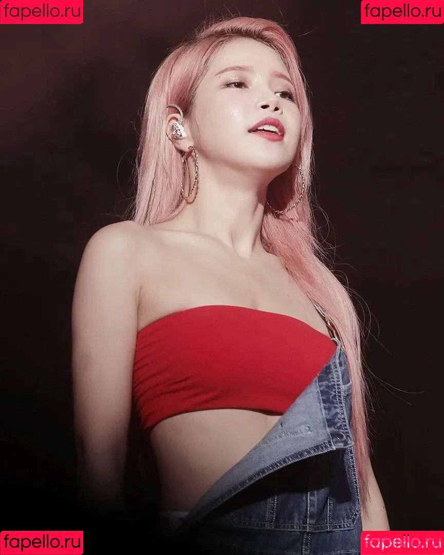 Kim Yong-sun Onlyfans Photo Gallery 