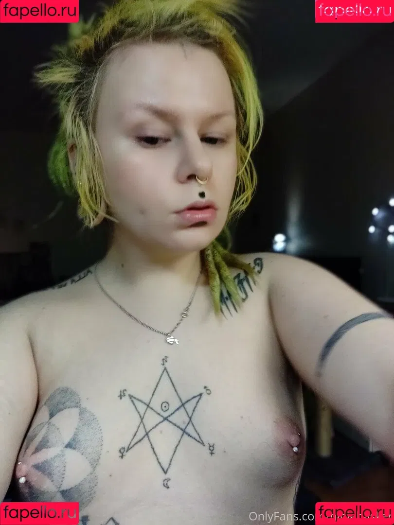bitxhcraft Onlyfans Photo Gallery 