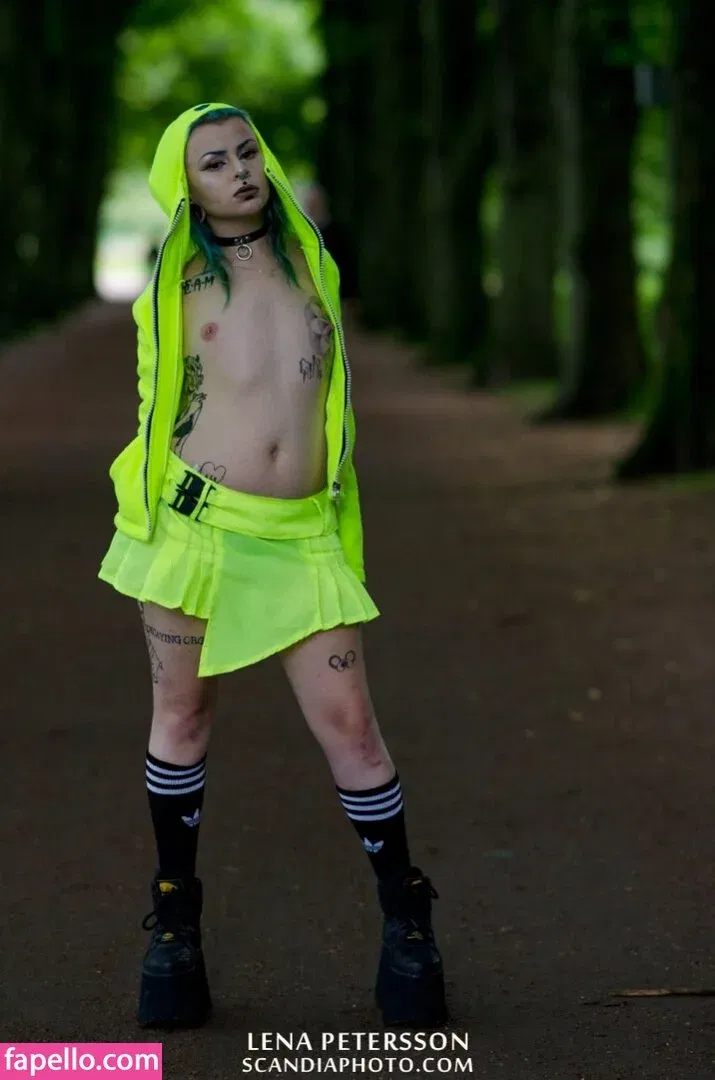 bitxhcraft Onlyfans Photo Gallery 