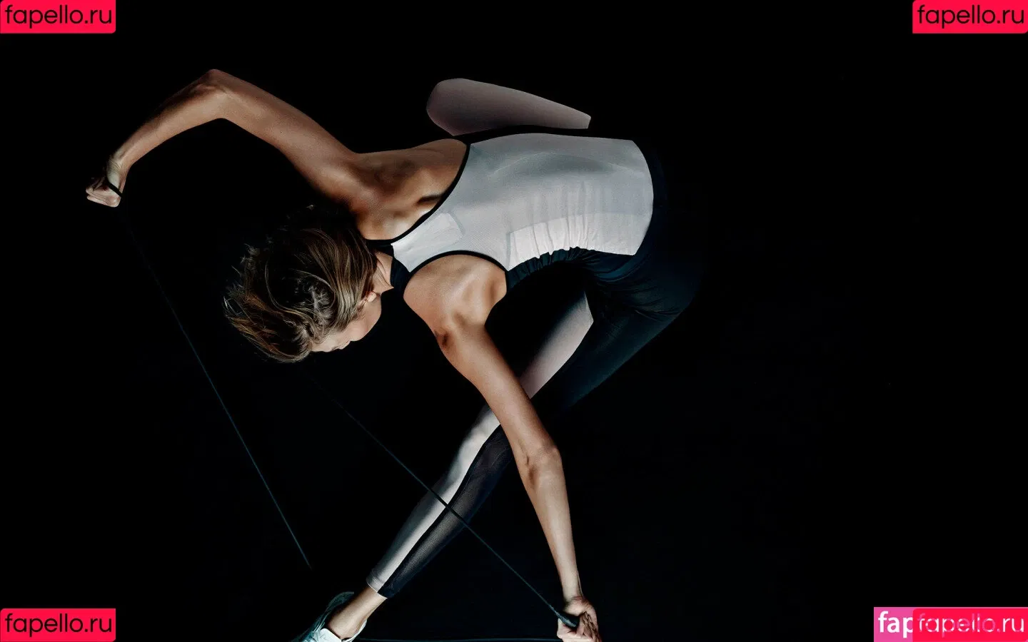 Karlie Kloss Onlyfans Photo Gallery 