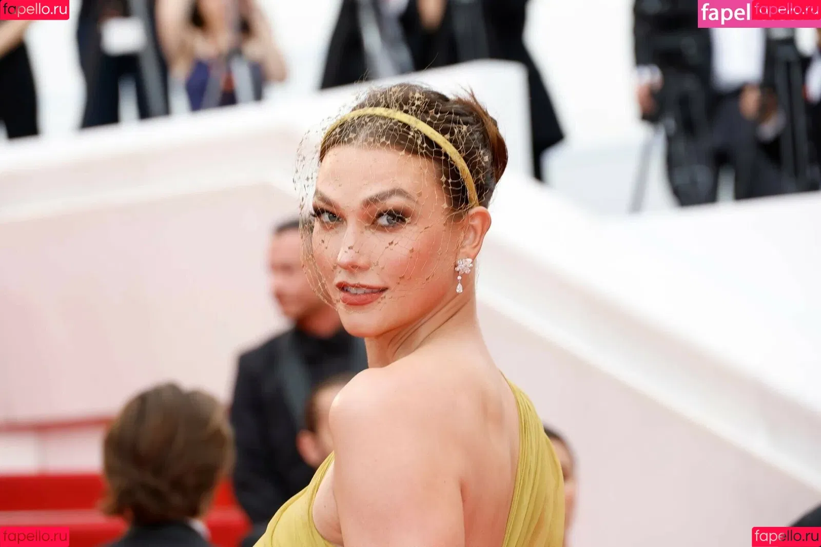 Karlie Kloss Onlyfans Photo Gallery 