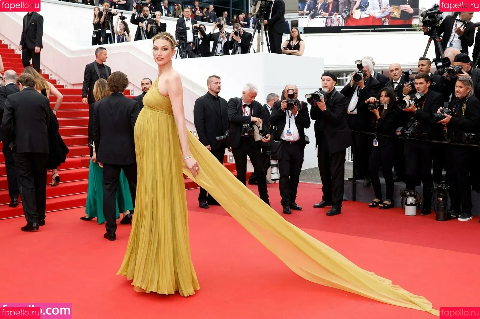 Karlie Kloss Onlyfans Photo Gallery 