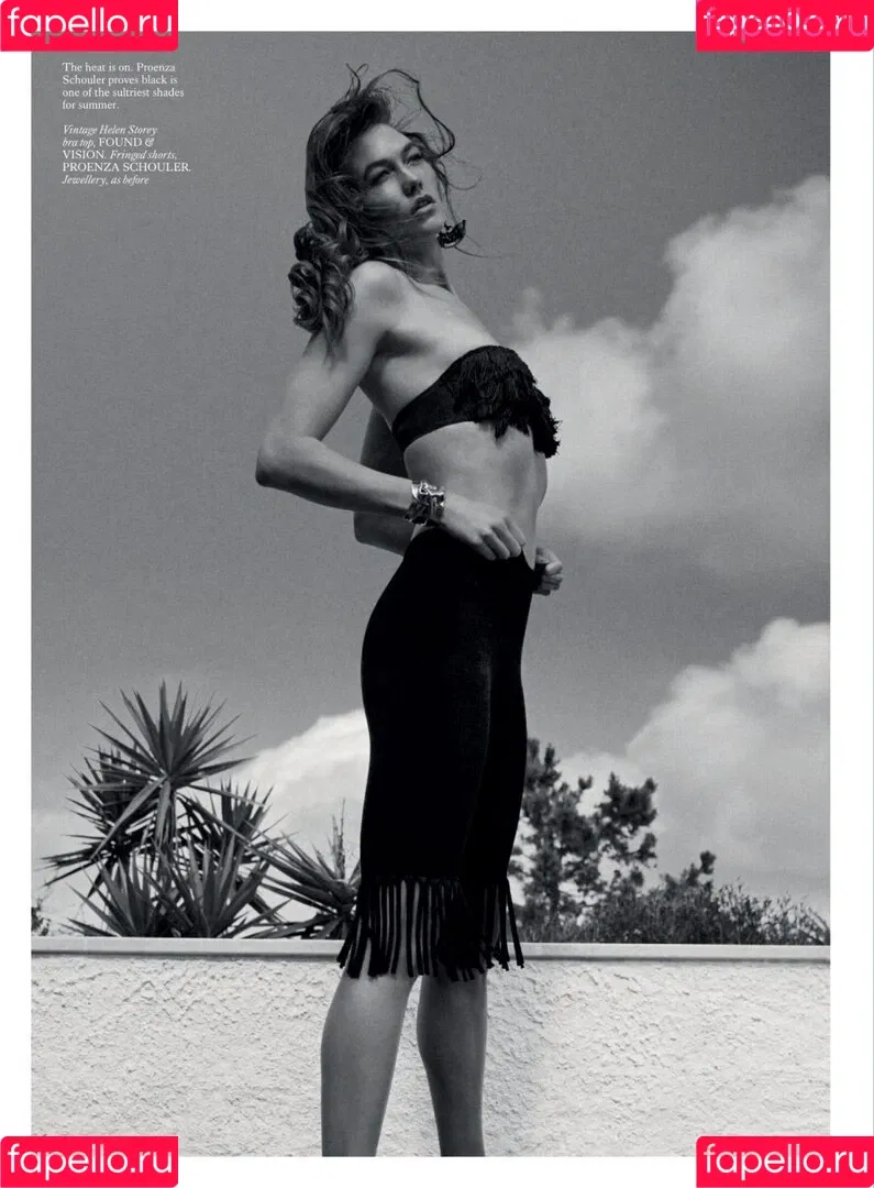 Karlie Kloss Onlyfans Photo Gallery 