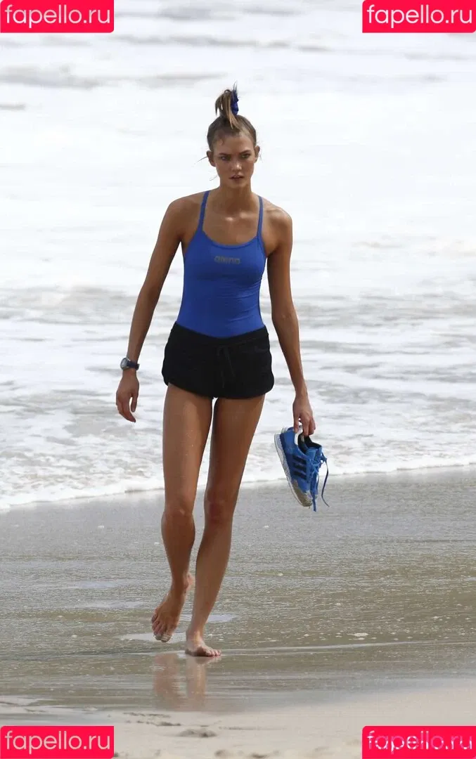 Karlie Kloss Onlyfans Photo Gallery 