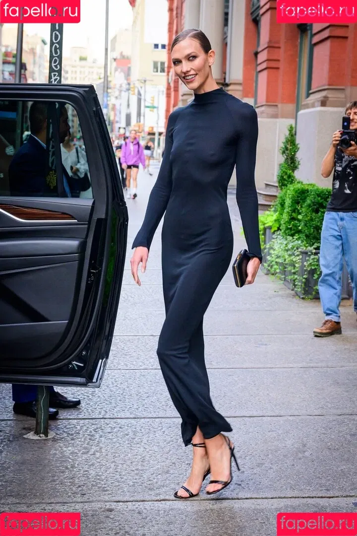 Karlie Kloss Onlyfans Photo Gallery 