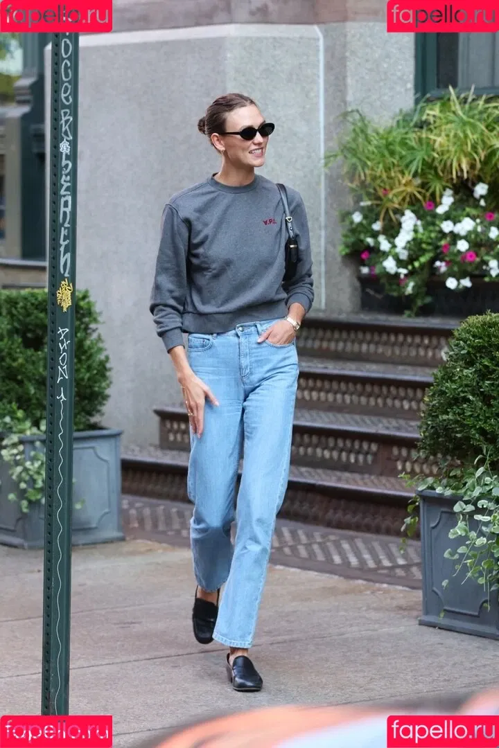 Karlie Kloss Onlyfans Photo Gallery 