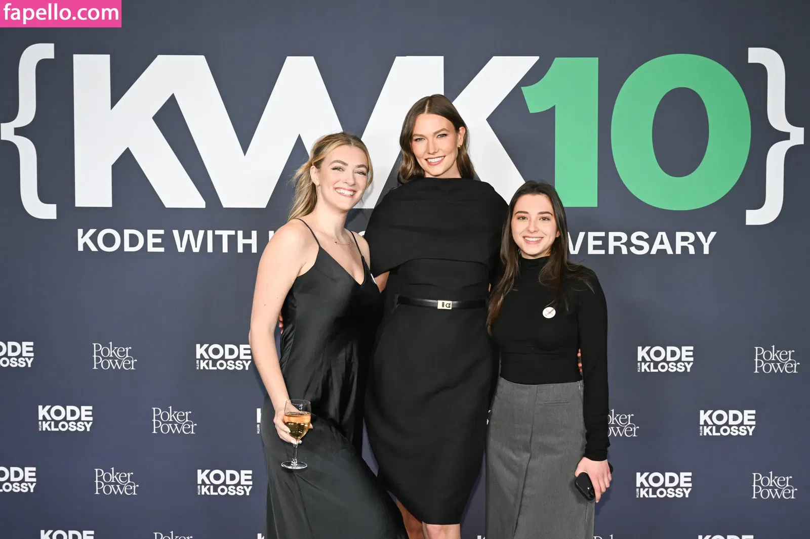 Karlie Kloss Onlyfans Photo Gallery 