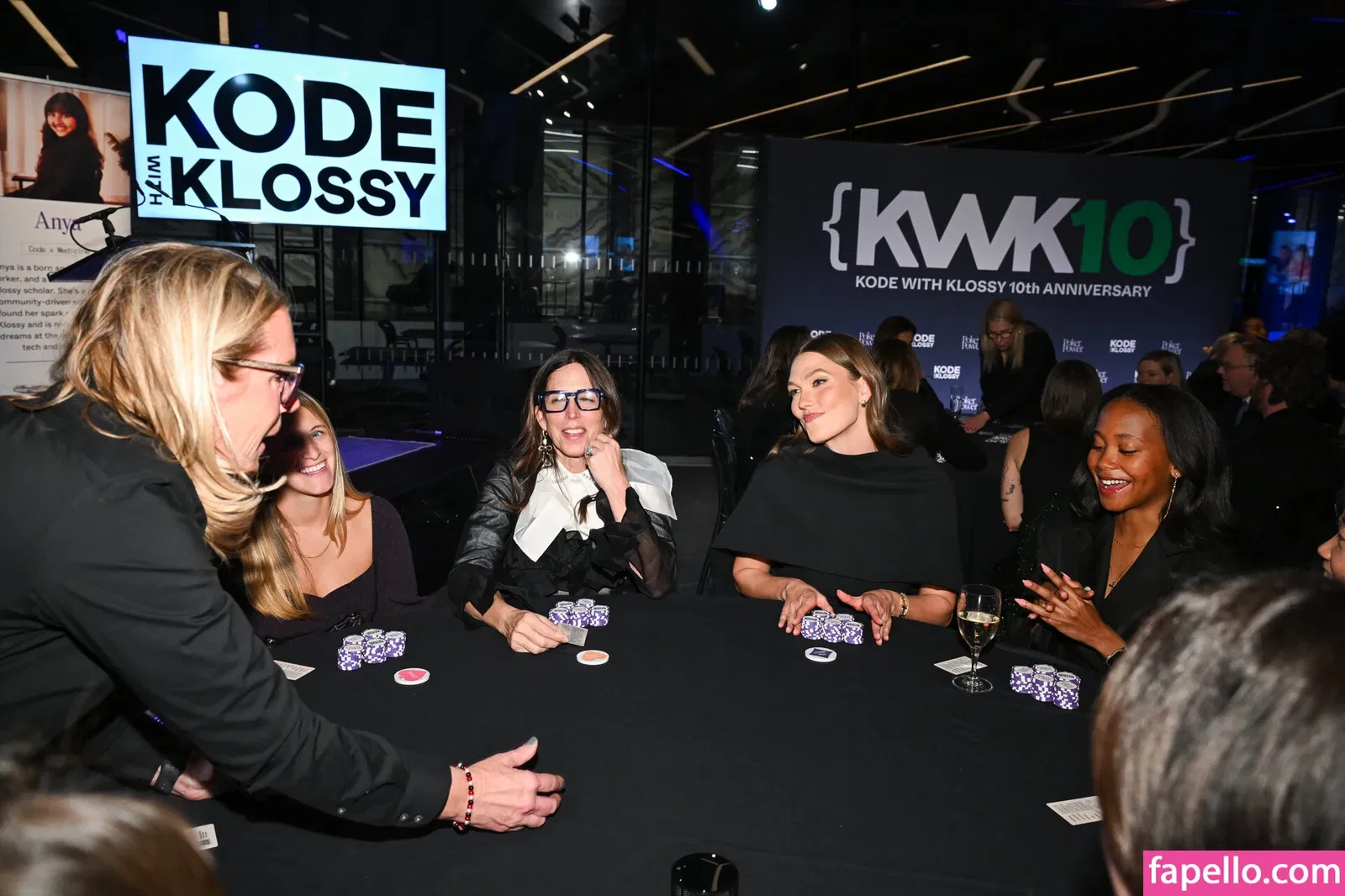 Karlie Kloss Onlyfans Photo Gallery 