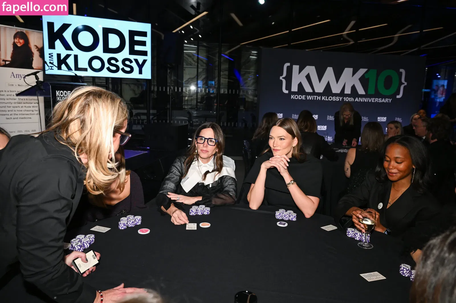 Karlie Kloss Onlyfans Photo Gallery 