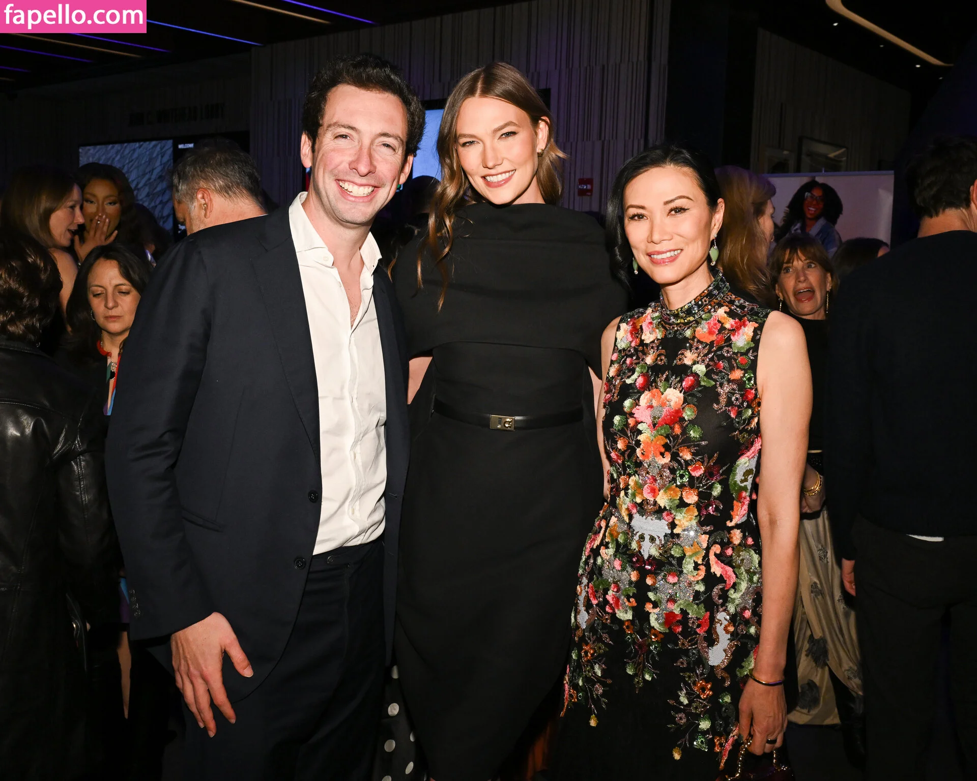 Karlie Kloss Onlyfans Photo Gallery 