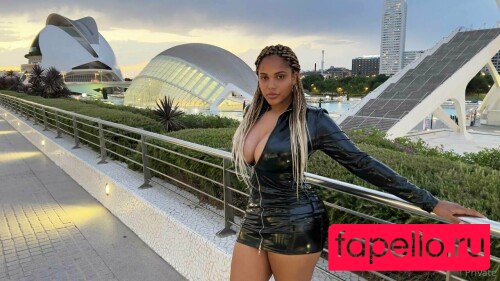 latex_ebony Nude Onlyfans Photo 33