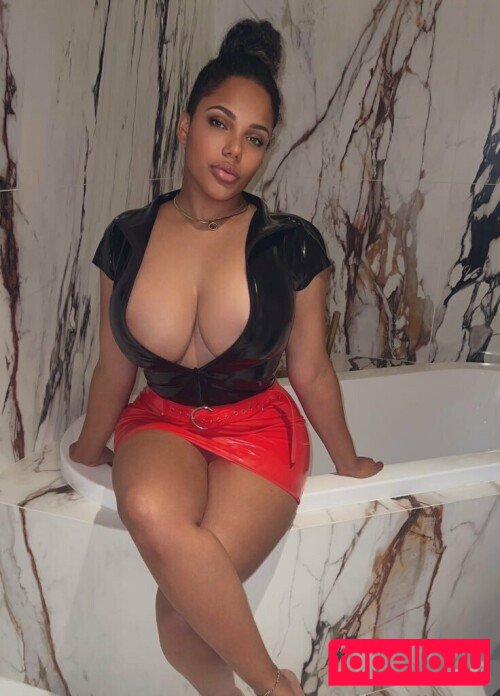 latex_ebony Nude Onlyfans Photo 6