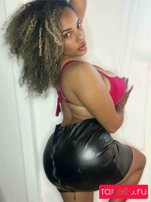 latex_ebony Nude Onlyfans Photo 8