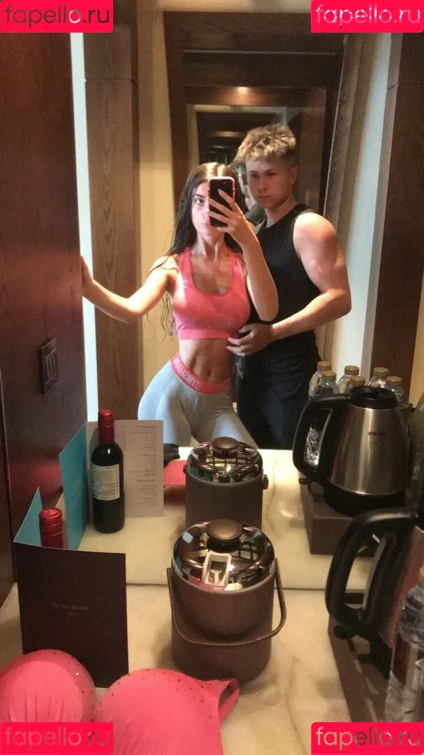 Ellabeth Willis Onlyfans Photo Gallery 