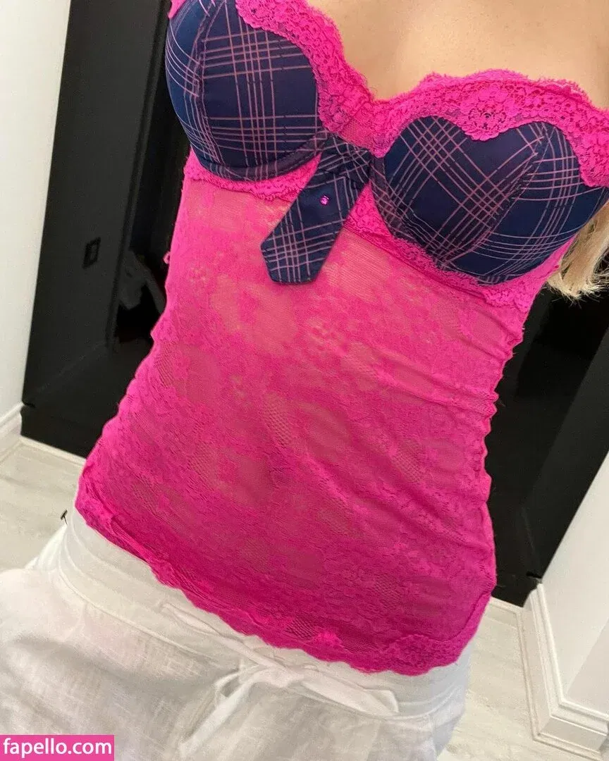 Ellabeth Willis Onlyfans Photo Gallery 