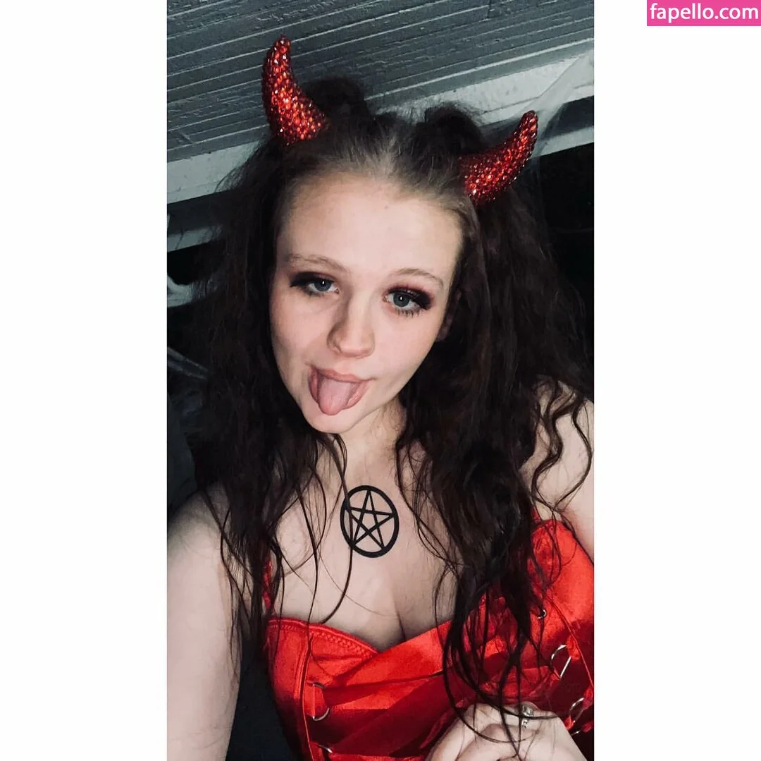 Kellybaby_yy Onlyfans Photo Gallery 