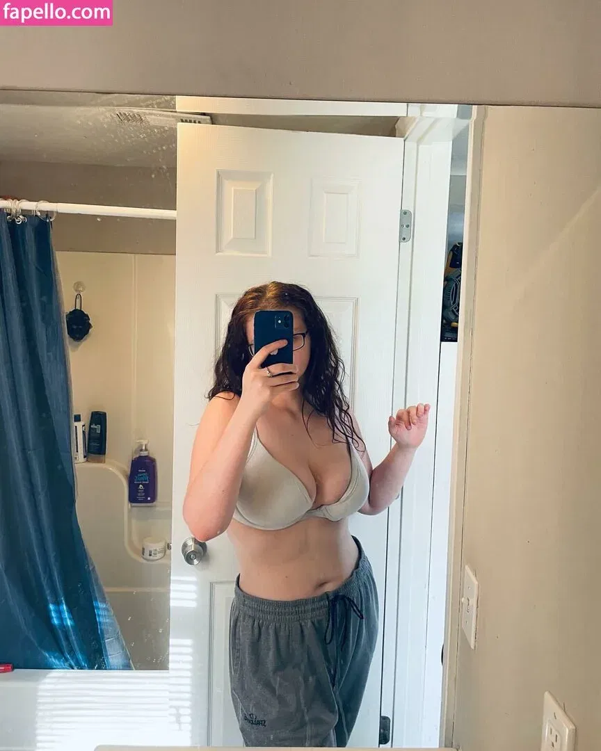 Kellybaby_yy Onlyfans Photo Gallery 