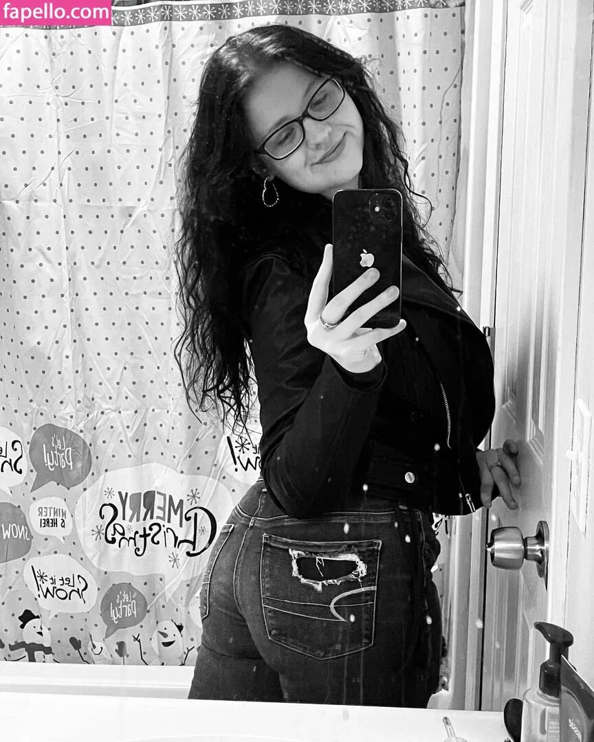 Kellybaby_yy Onlyfans Photo Gallery 