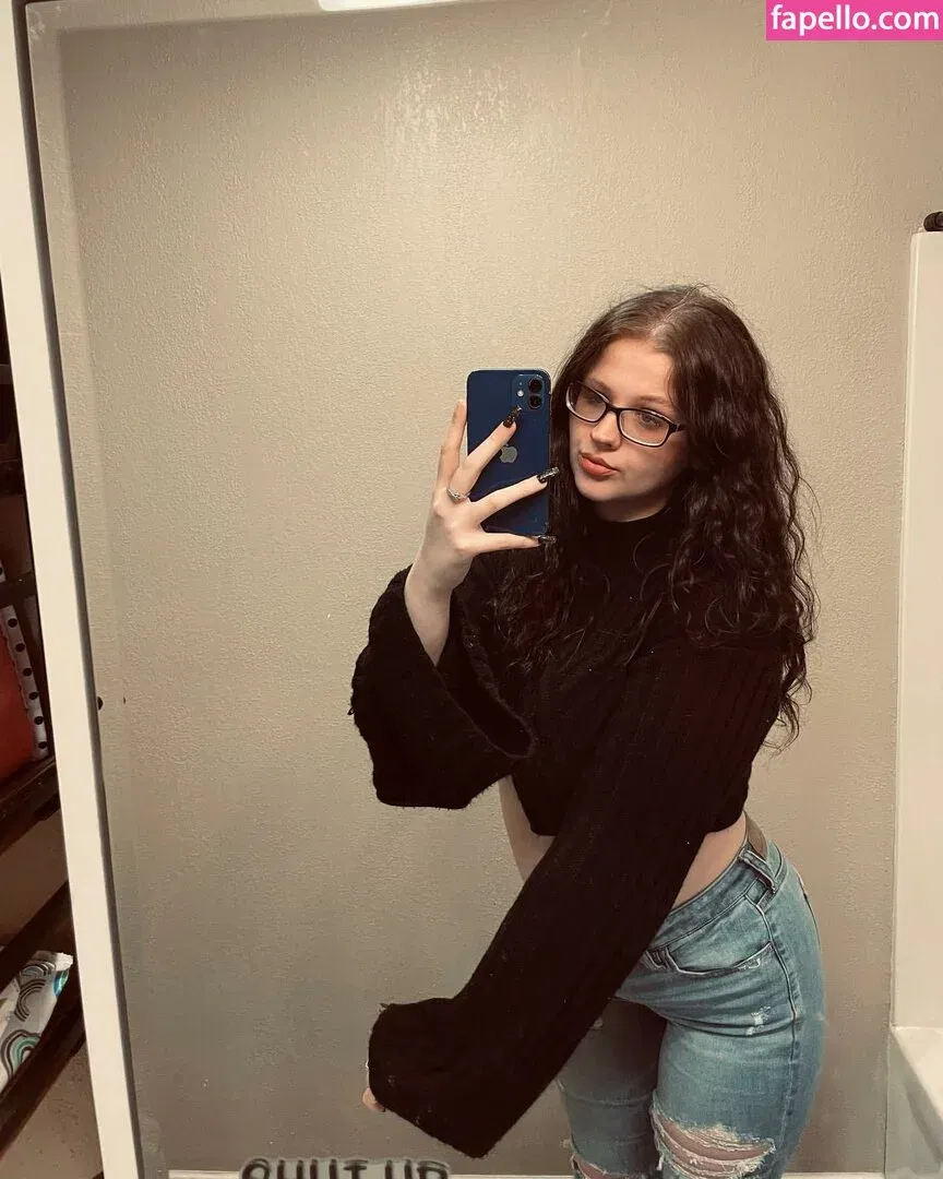 Kellybaby_yy Onlyfans Photo Gallery 