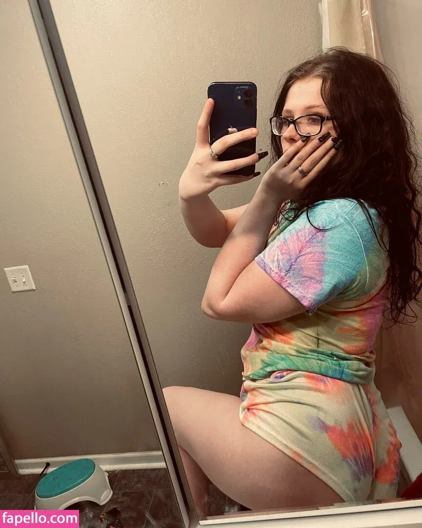 Kellybaby_yy Onlyfans Photo Gallery 