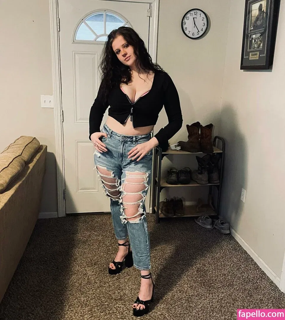 Kellybaby_yy Onlyfans Photo Gallery 