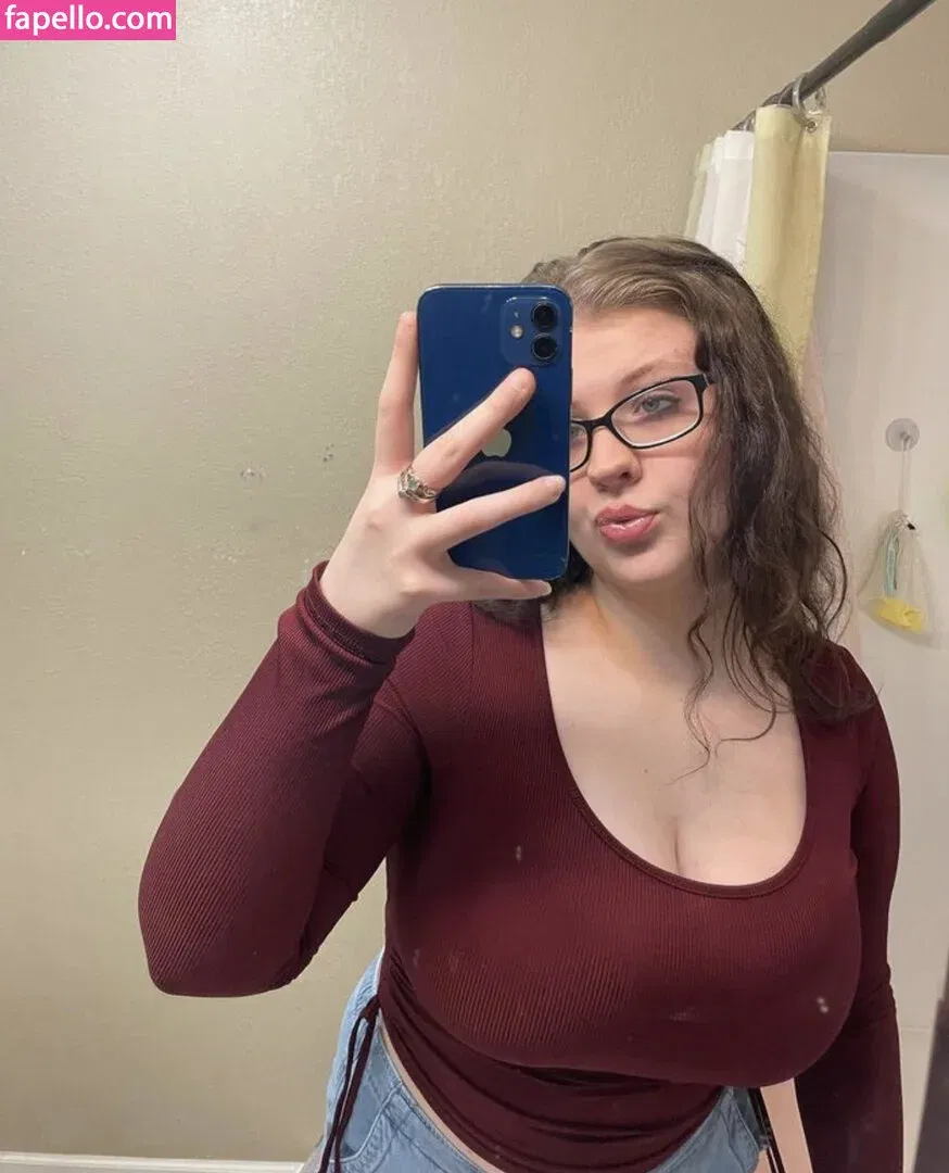 Kellybaby_yy Onlyfans Photo Gallery 