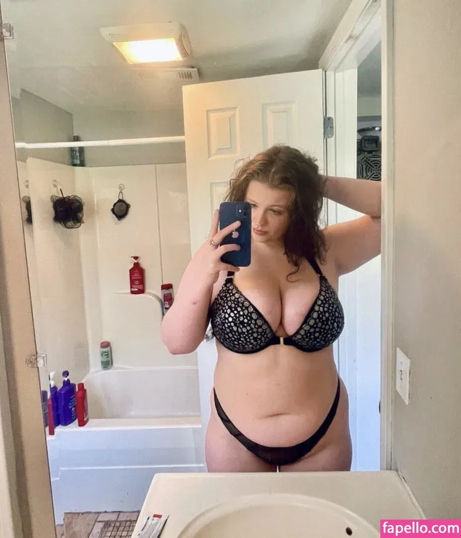 Kellybaby_yy Onlyfans Photo Gallery 