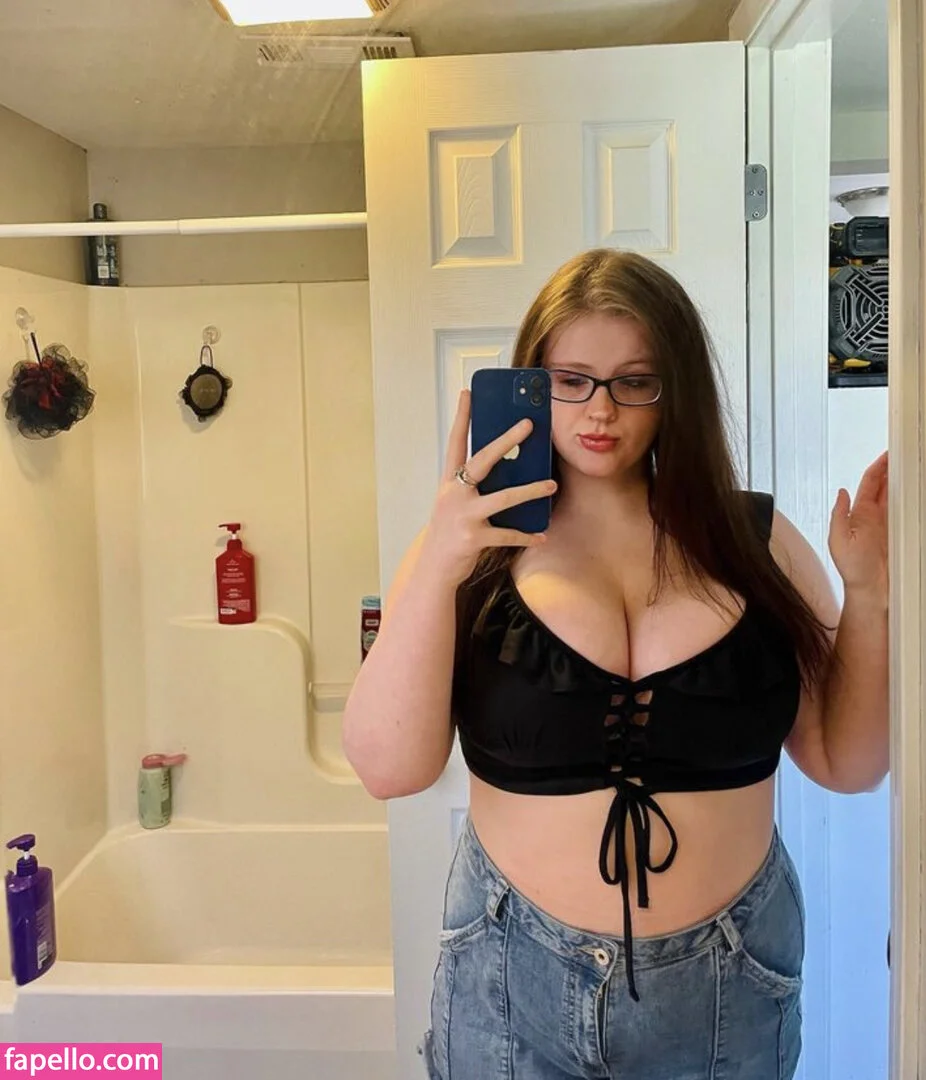 Kellybaby_yy Onlyfans Photo Gallery 