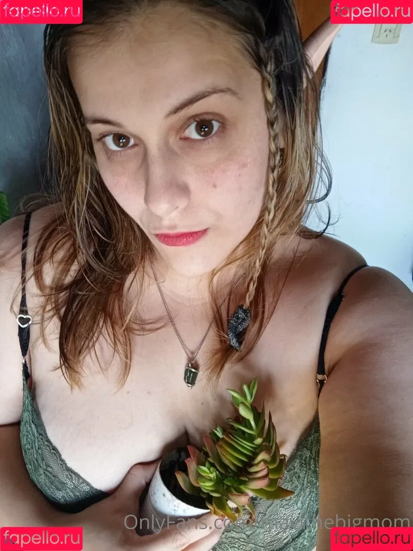 mavithebigmom Onlyfans Photo Gallery 