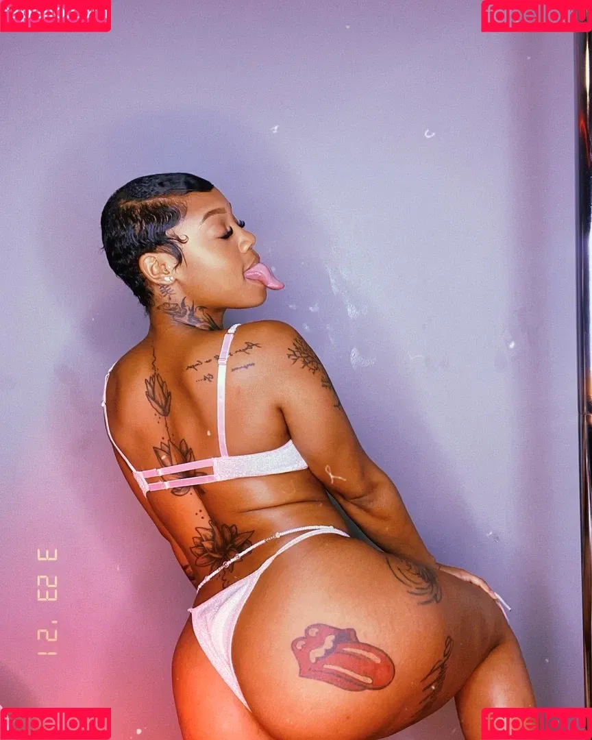 Tay1our Onlyfans Photo Gallery 