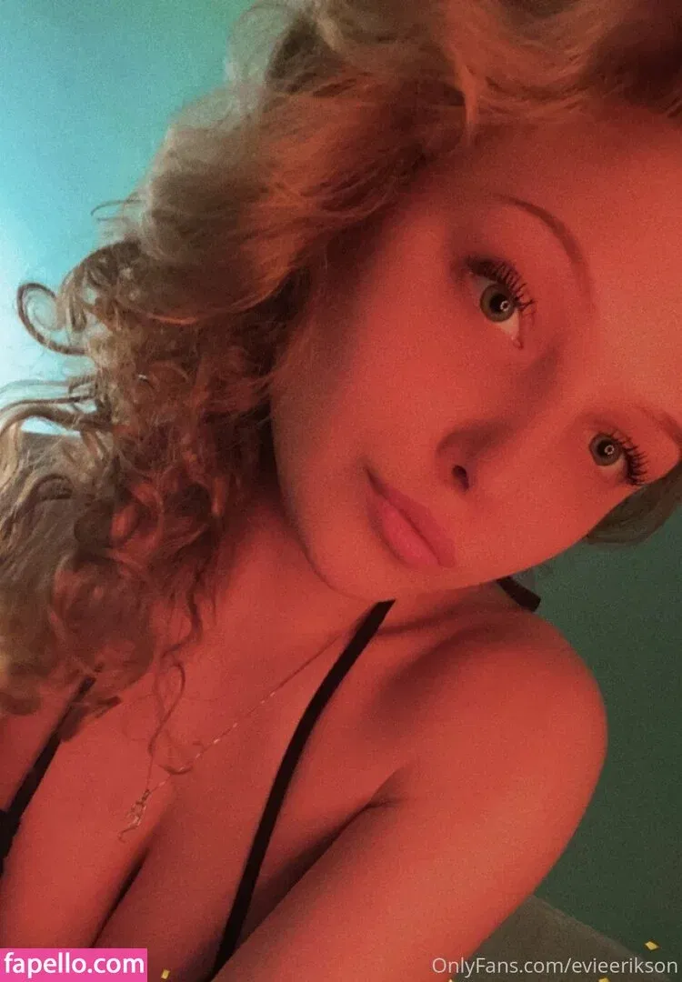 Evie Onlyfans Photo Gallery 