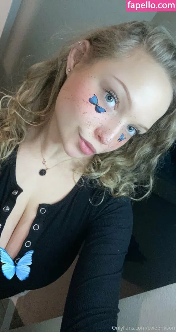 Evie Onlyfans Photo Gallery 