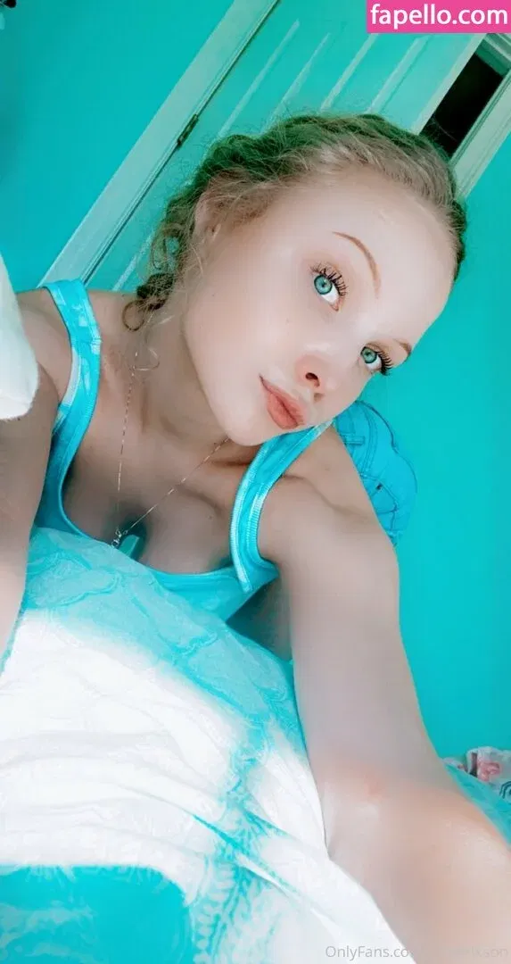 Evie Onlyfans Photo Gallery 