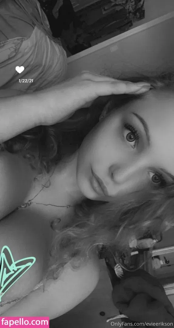 Evie Onlyfans Photo Gallery 