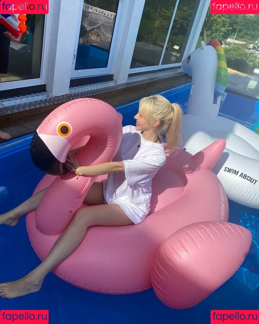 Elina Karimova Onlyfans Photo Gallery 