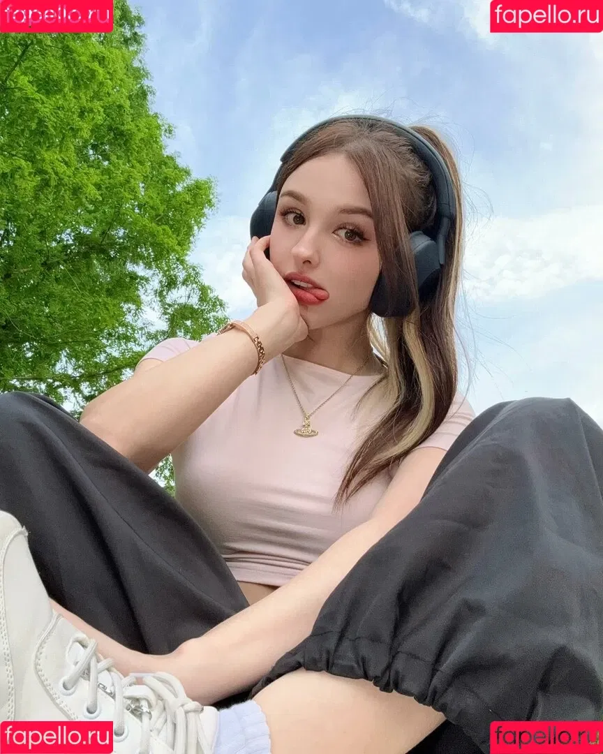 Elina Karimova Onlyfans Photo Gallery 