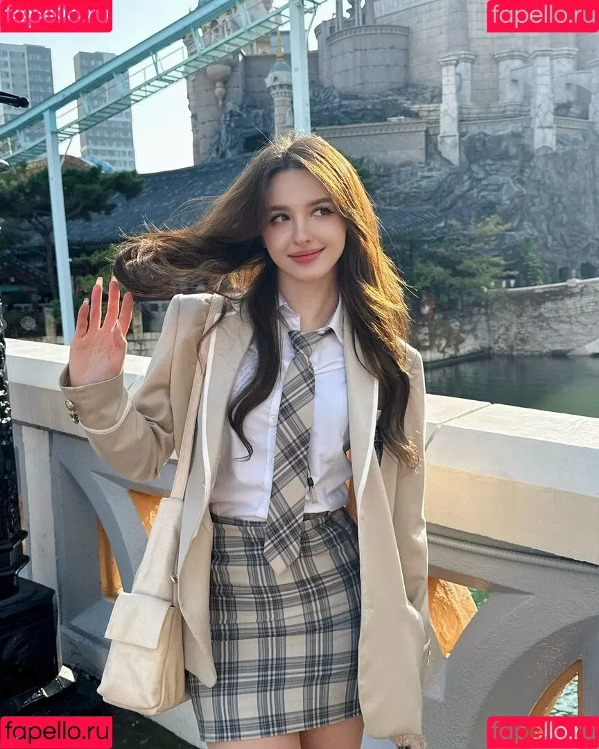 Elina Karimova Onlyfans Photo Gallery 