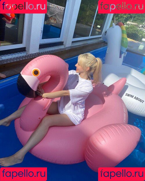 Elina Karimova Onlyfans Photo Gallery 